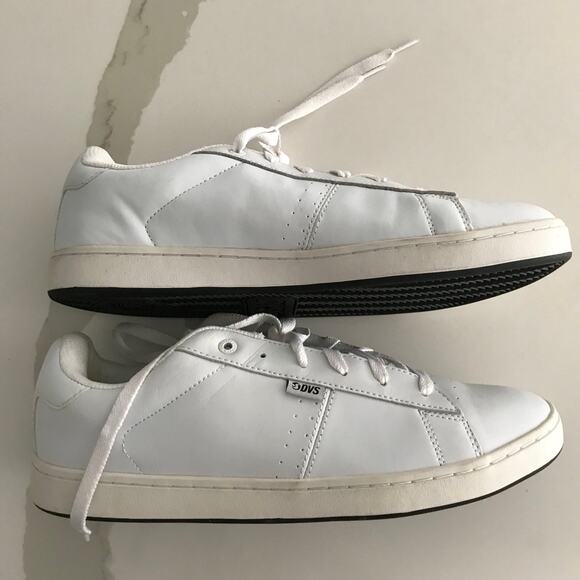 DVS Sneakers - Picture 1 of 4